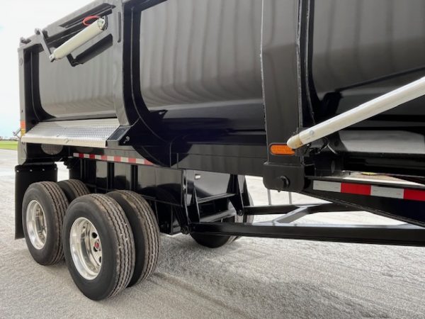 2025 26' 1/4 Frame Construction Trailer Specialist - Image 12