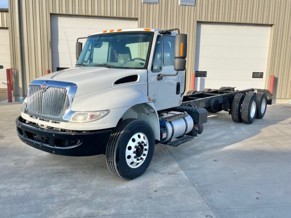 2018 International 4400 Cab and Chassis