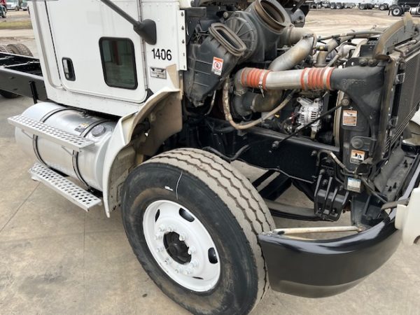 2020 Kenworth T370 Cab and Chassis - Image 13