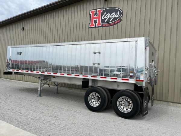 2025 EAST 30' Genesis Frame Dump Trailer - Image 4