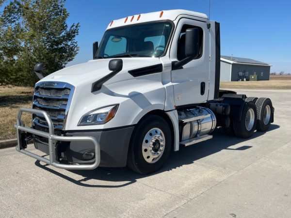 2018 Freightliner Cascadia Daycab