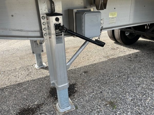 2025 EAST 26' Genesis Frame Dump Trailer - Image 11