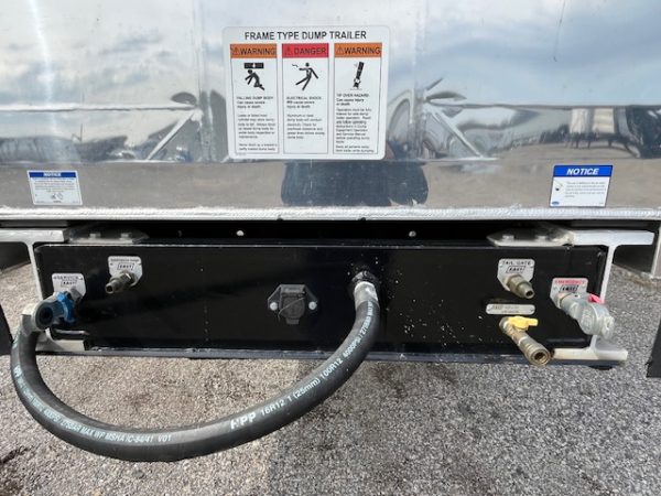 2025 EAST 26' Genesis Frame Dump Trailer - Image 3