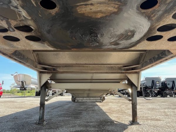 2016 Wilson 41' Hopper Bottom - Image 7