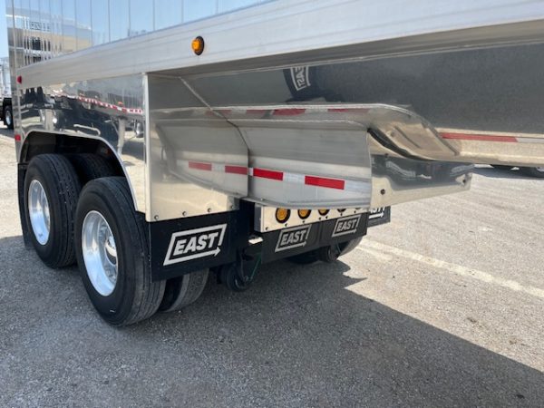 Barely Used 2025 EAST Hybrid - Image 3