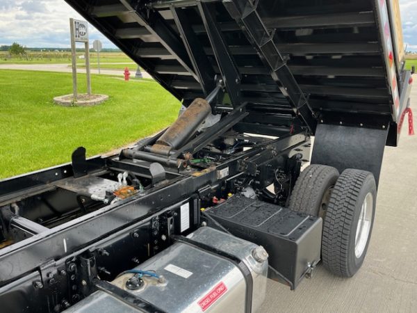 2020 Freightliner M2 Dump Truck - Image 14