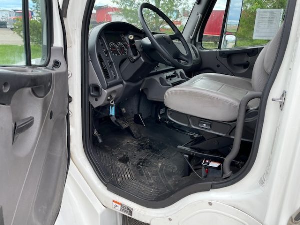 2020 Freightliner M2 Dump Truck - Image 13
