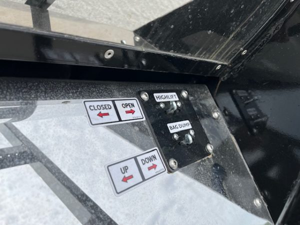 2025 MTM 1/4 Frame Dump Trailer - Image 5
