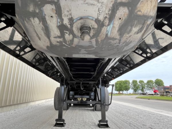 2025 MTM 1/4 Frame Dump Trailer - Image 14