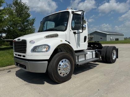 2018 Freightliner M2