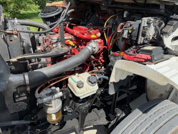 2018 Freightliner M2 - Image 7