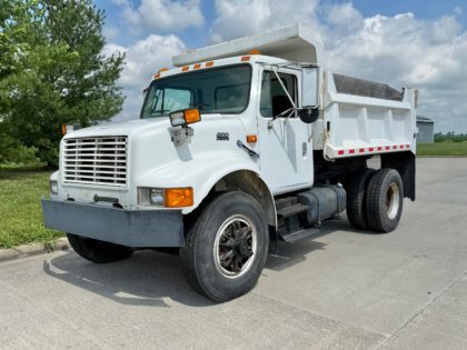 1997 International 4900 Dump Truck