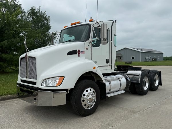 2016 Kenworth T440