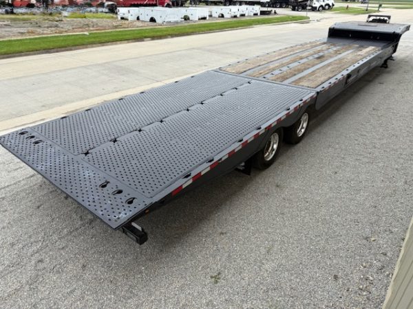 2017 48' Landoll Trailer - Image 9