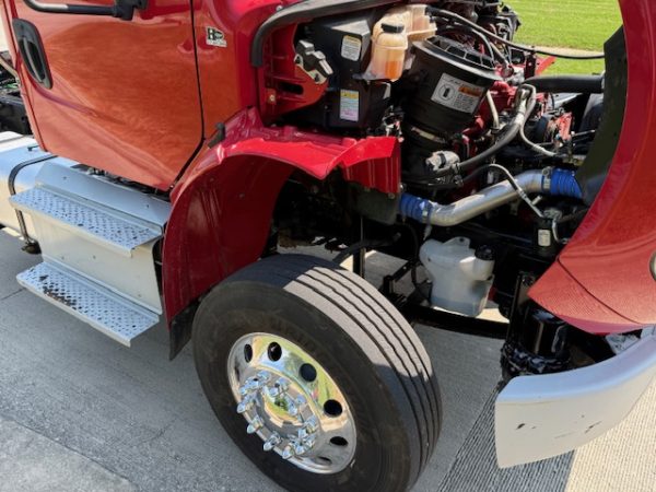 2016 Freightliner M2 - Image 7