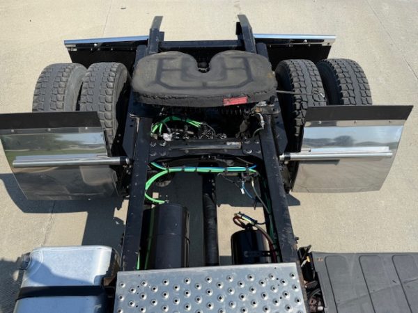 2016 Freightliner M2 - Image 3