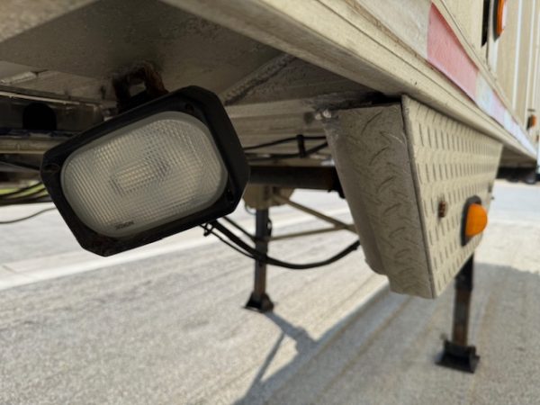 2000 EAST 39' Dump Trailer - Image 10