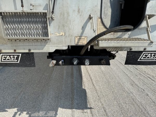 2000 EAST 39' Dump Trailer - Image 7