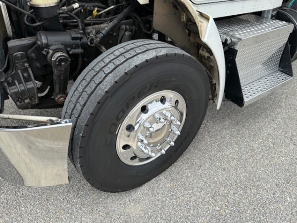 Decatur Farm Progress Show Truck - Image 14