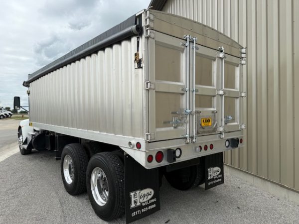Decatur Farm Progress Show Truck - Image 6