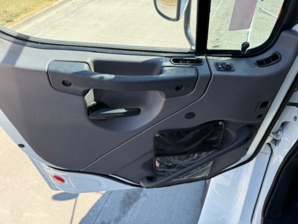 2016 Freightliner M2 Grain Truck - Image 4