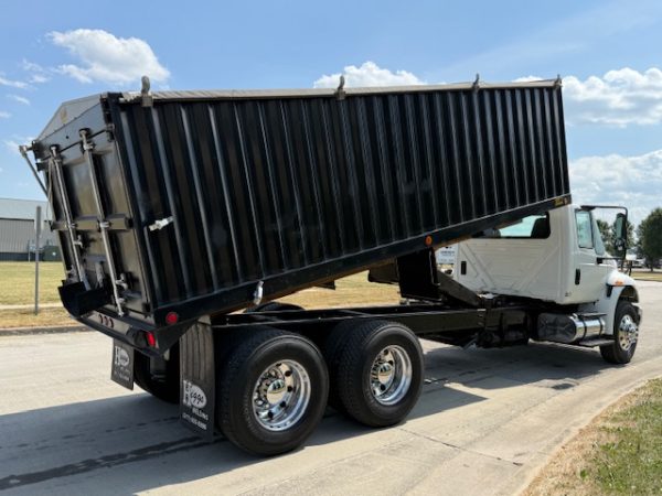 2018 International 4400 Grain Truck - Image 2