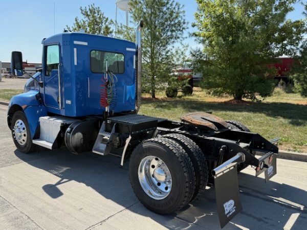 2016 Kenworth T370 - Image 16
