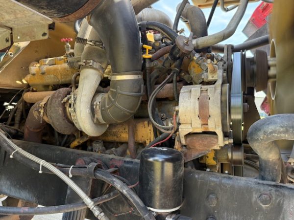 1994 Ford L9000 Tandem Dump Truck - Image 15