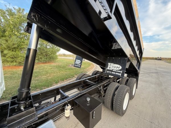 2021 International Tandem Dump Truck - Image 8