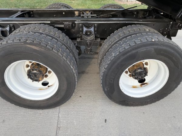 2021 International Tandem Dump Truck - Image 7