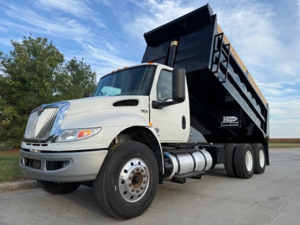 2021 International Tandem Dump Truck - Image 6