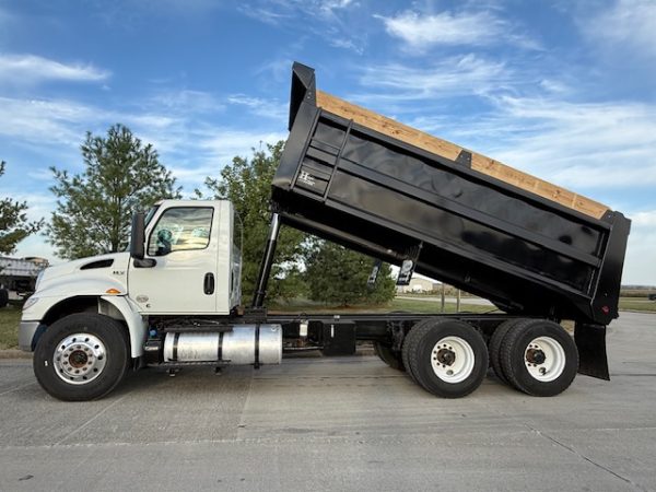 2021 International Tandem Dump Truck - Image 5