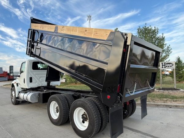 2021 International Tandem Dump Truck - Image 4