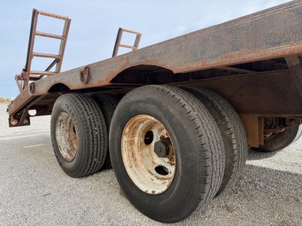 1993 48' Equipment Trailer - Image 11