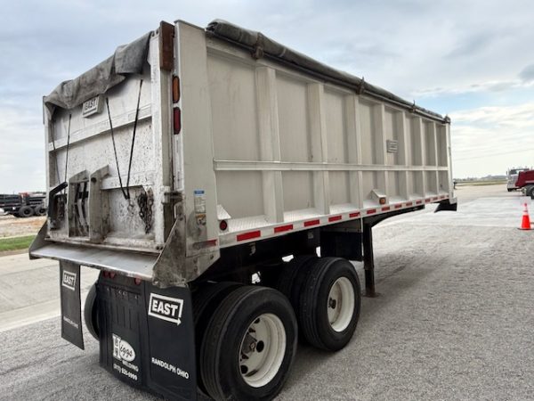 2009 EAST 24' Dump Trailer - Image 13