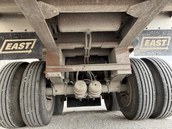 2009 EAST 24' Dump Trailer - Image 6