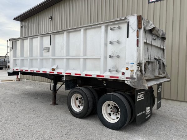 2009 EAST 24' Dump Trailer - Image 3