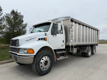 2001 Sterling Grain Truck