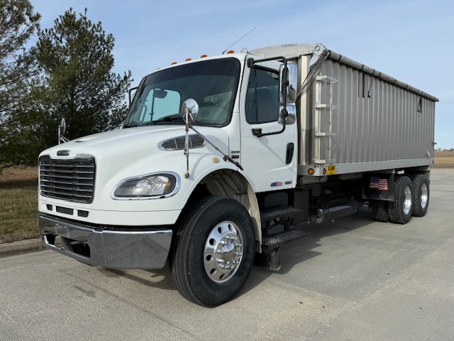 2006 Freightliner M2 Grain Truck