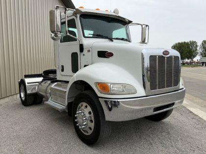 2016 Peterbilt 337