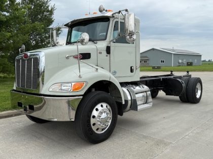 2020 Peterbilt 337 Cab & Chassis