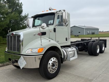 2020 Peterbilt 348 Chassis